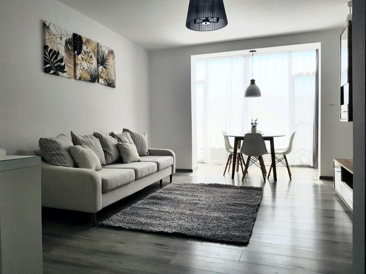 Alexa Apartament Targu Mures Exterior photo